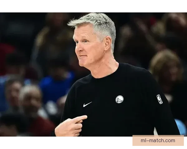 勇士下赛季或换帅库里盼科尔续约助教已默认为中心调整